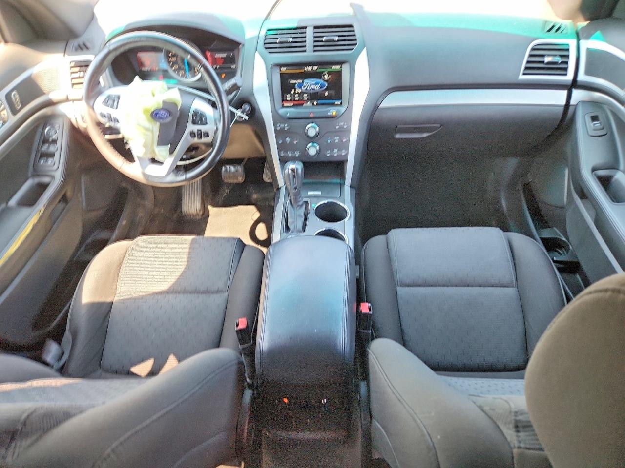 1FMHK8D87CGA40126 · 2012 FORD EXPLORER · 8/13