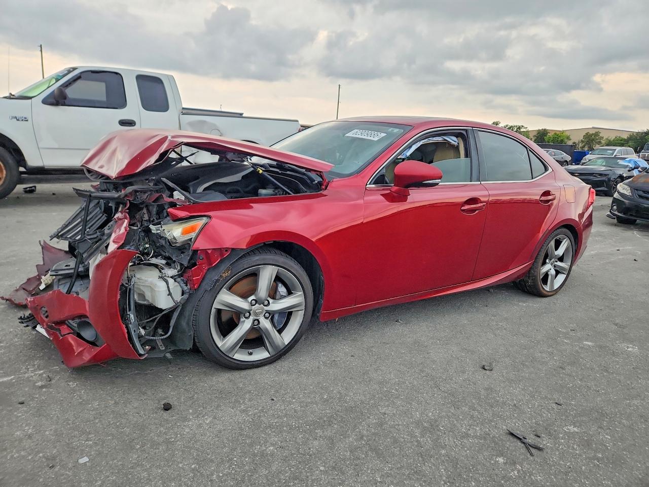 JTHCE1D2XE5003934 · 2014 LEXUS IS