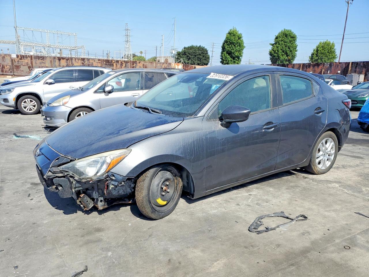 3MYDLBYVXHY152732 · 2017 TOYOTA YARIS IA