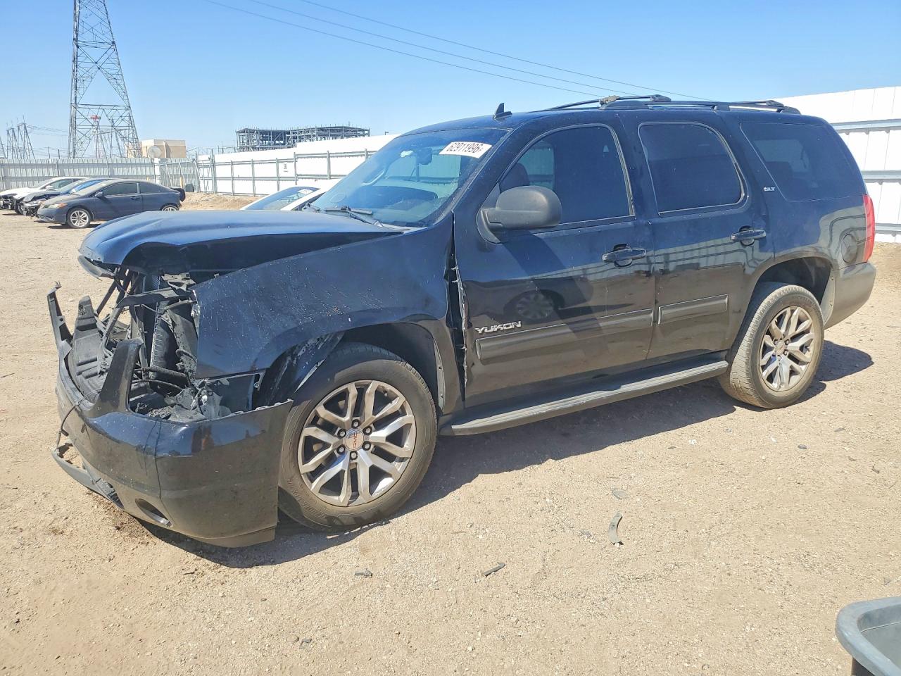 1GKS1CE0XDR129465 · 2013 GMC YUKON