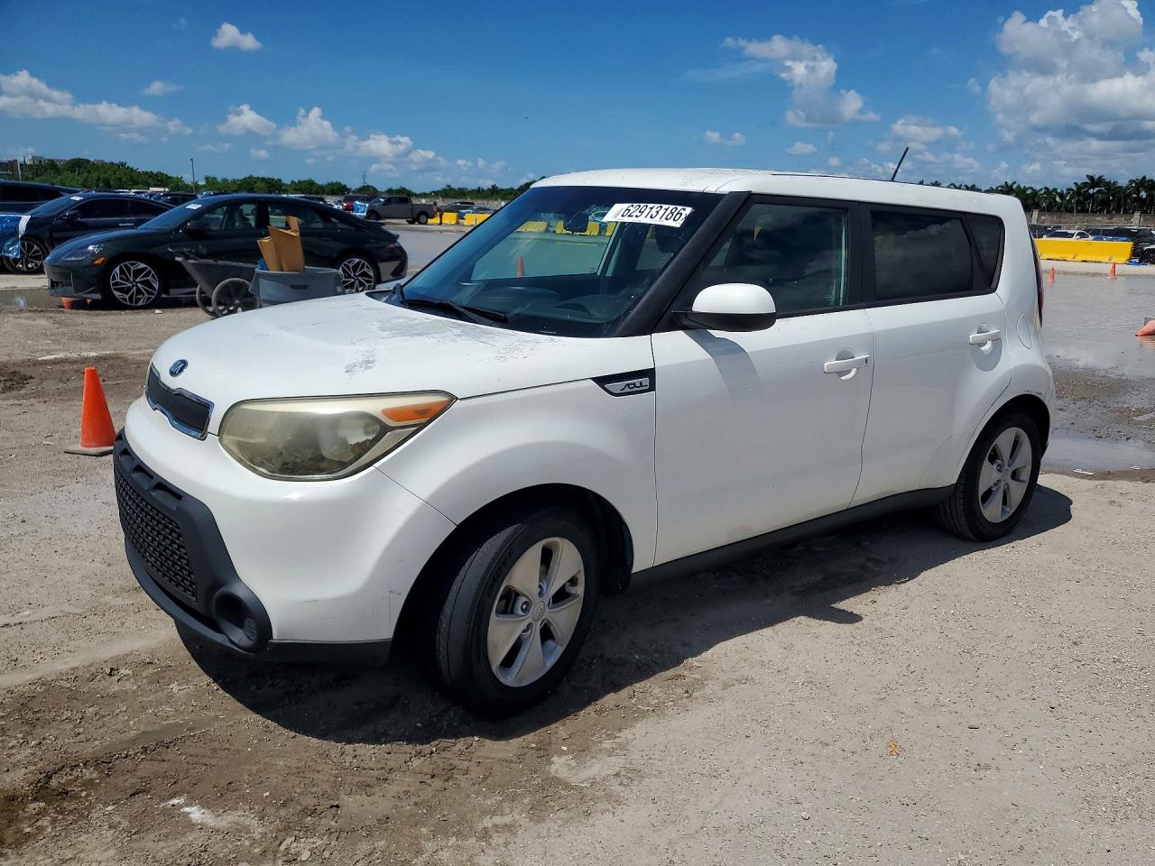 KNDJN2A22G7285500 · 2016 KIA SOUL
