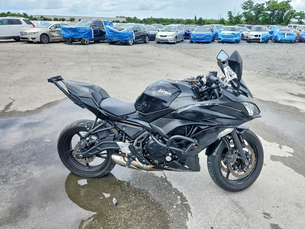 JKAEXEK13KDA29764 · 2019 KAWASAKI EX650