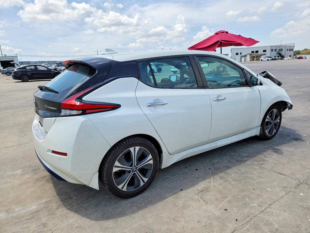 1N4AZ1CP1LC301815 · 2020 NISSAN LEAF · 3/14
