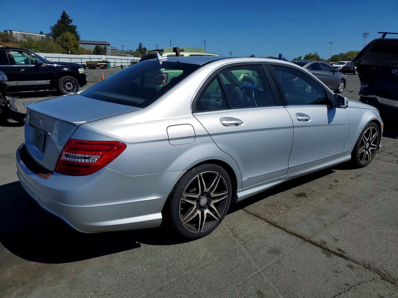 WDDGF4HB2ER306863 · 2014 MERCEDES-BENZ C · 3/12