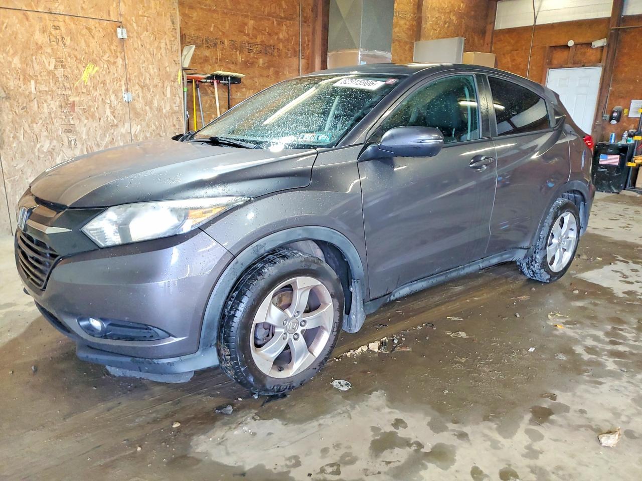 3CZRU6H56GM751393 · 2016 HONDA HR-V