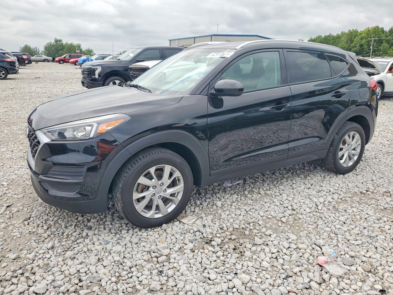 KM8J3CA40KU866769 · 2019 HYUNDAI TUCSON