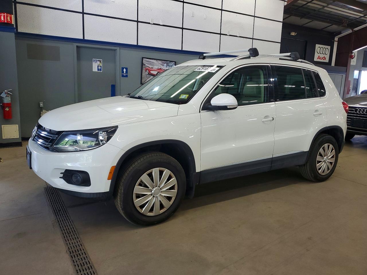 WVGBV7AX2CW607397 · 2012 VOLKSWAGEN TIGUAN