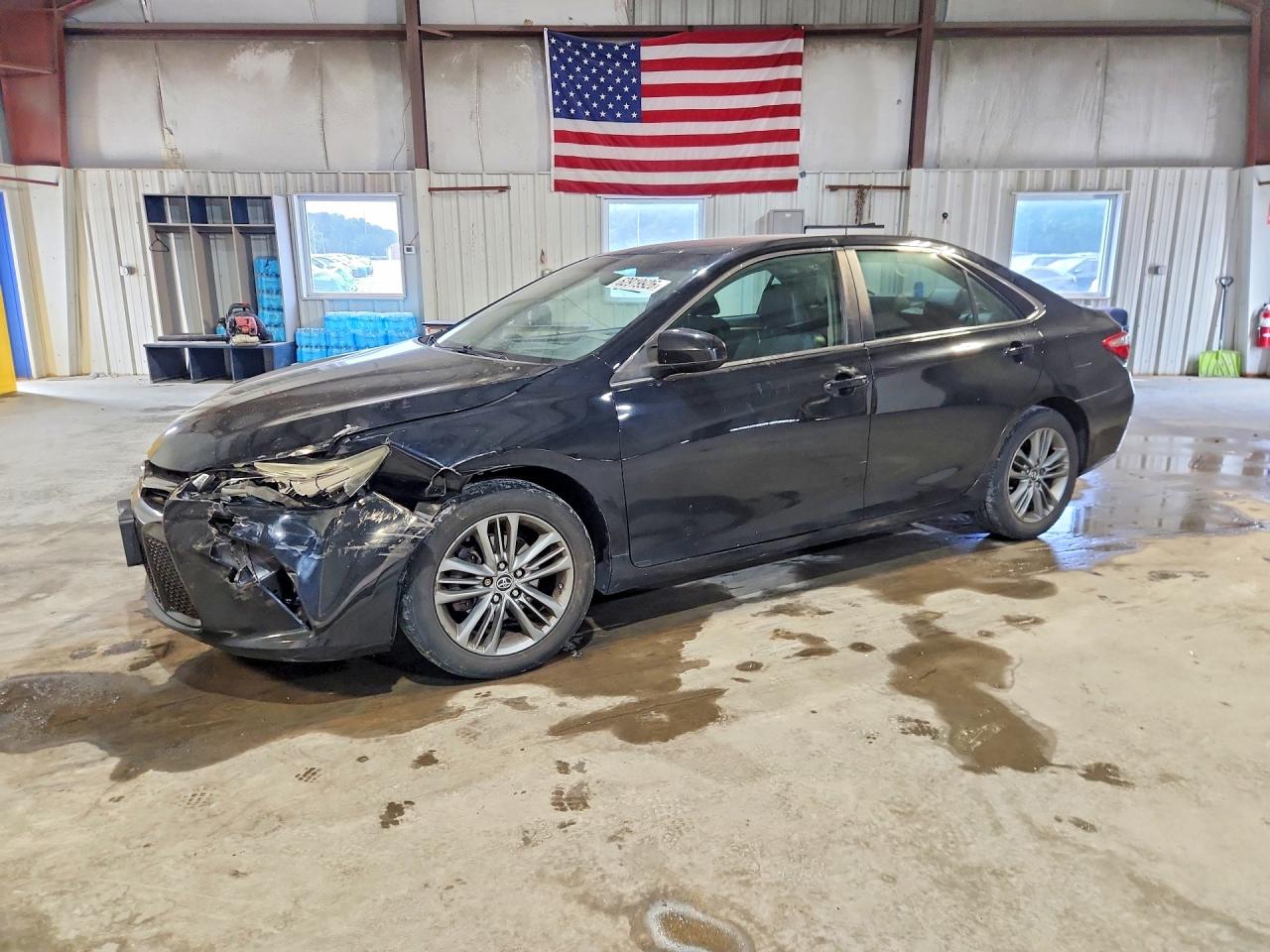 4T1BF1FK2FU485616 · 2015 TOYOTA CAMRY