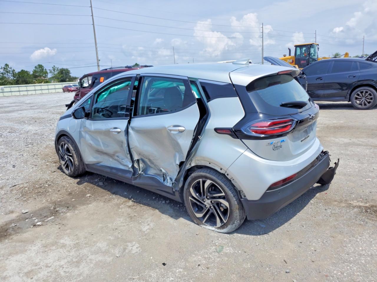 1G1FX6S00P4146352 · 2023 CHEVROLET BOLT EV · 2/12