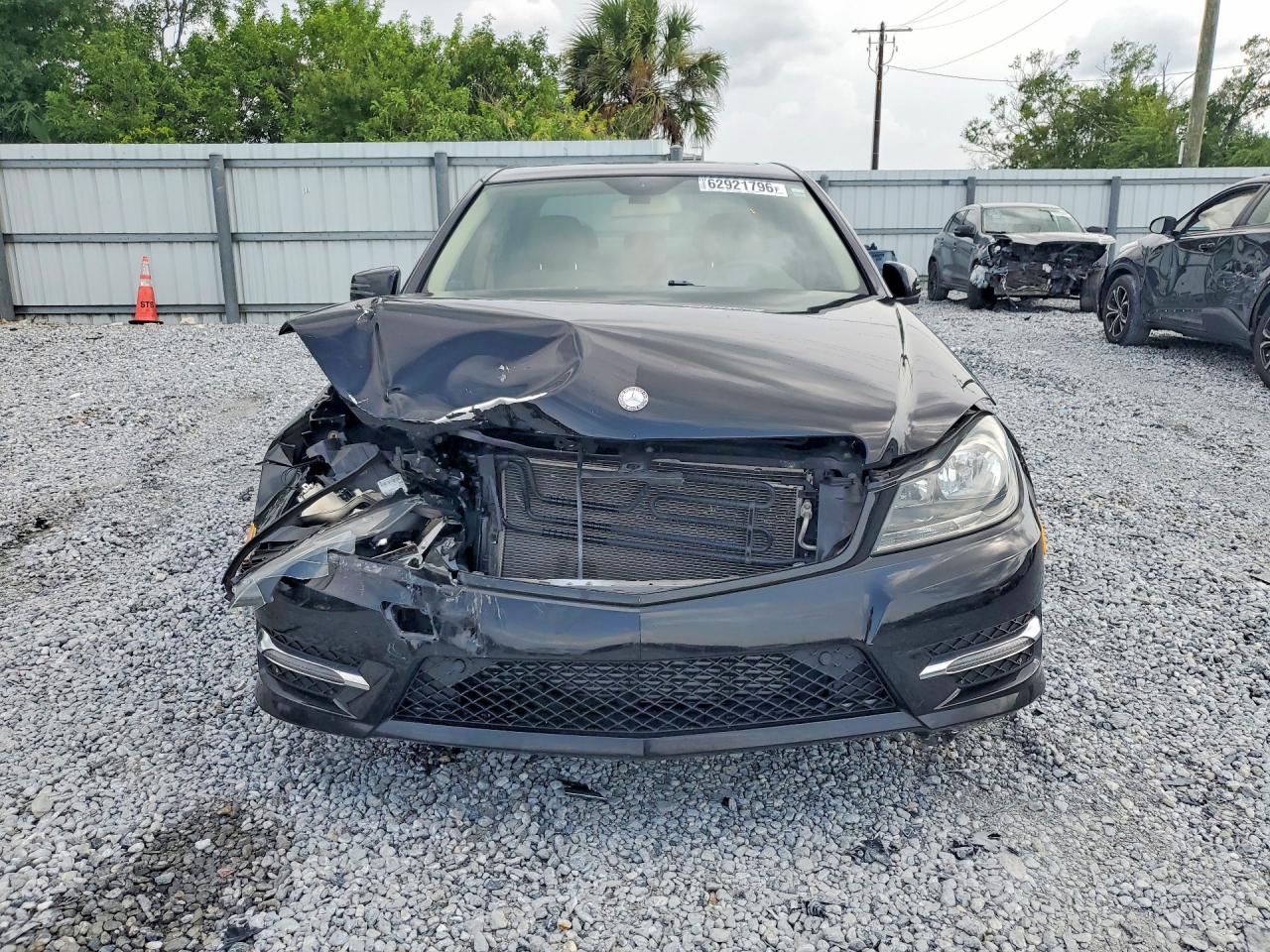 WDDGF4HB5EG233709 · 2014 MERCEDES-BENZ C · 5/13