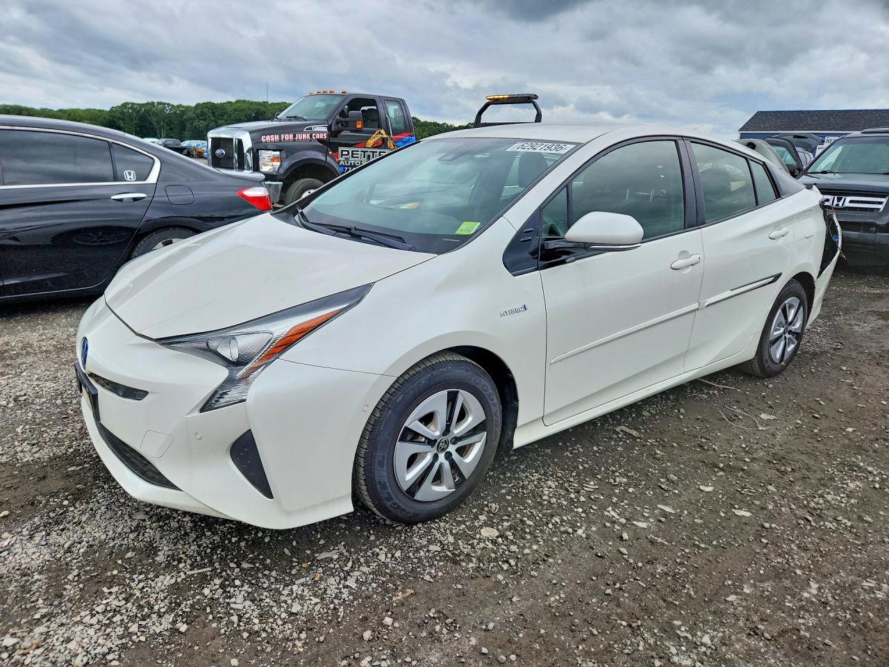 JTDKBRFU6J3066828 · 2018 TOYOTA PRIUS