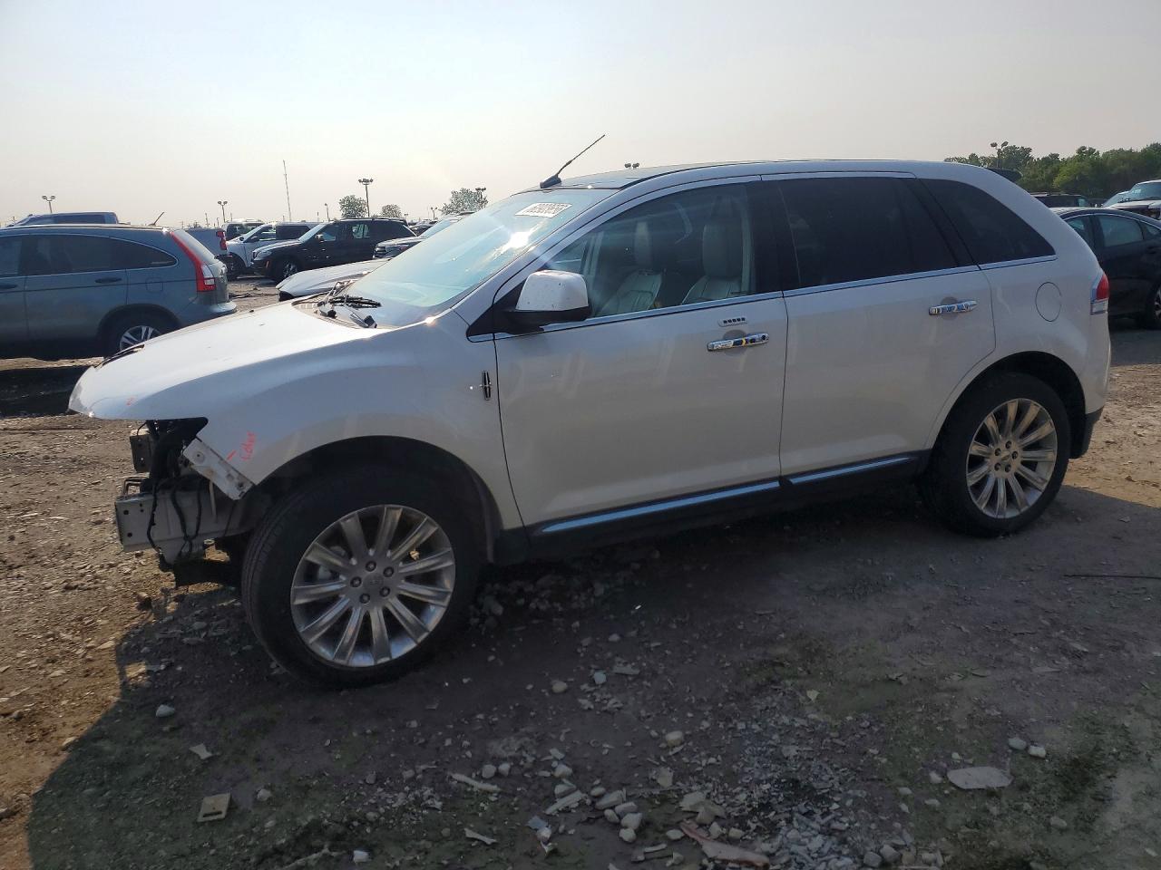 2LMDJ8JK7BBJ07139 · 2011 LINCOLN MKX