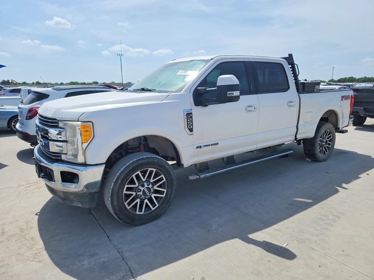 1FT7W2BT2HEF10378 · 2017 FORD F250