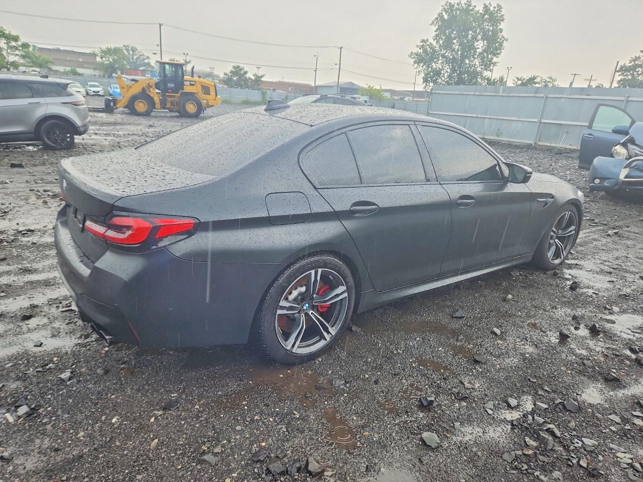 WBS83CH08MCG36083 · 2021 BMW M5 · 3/12