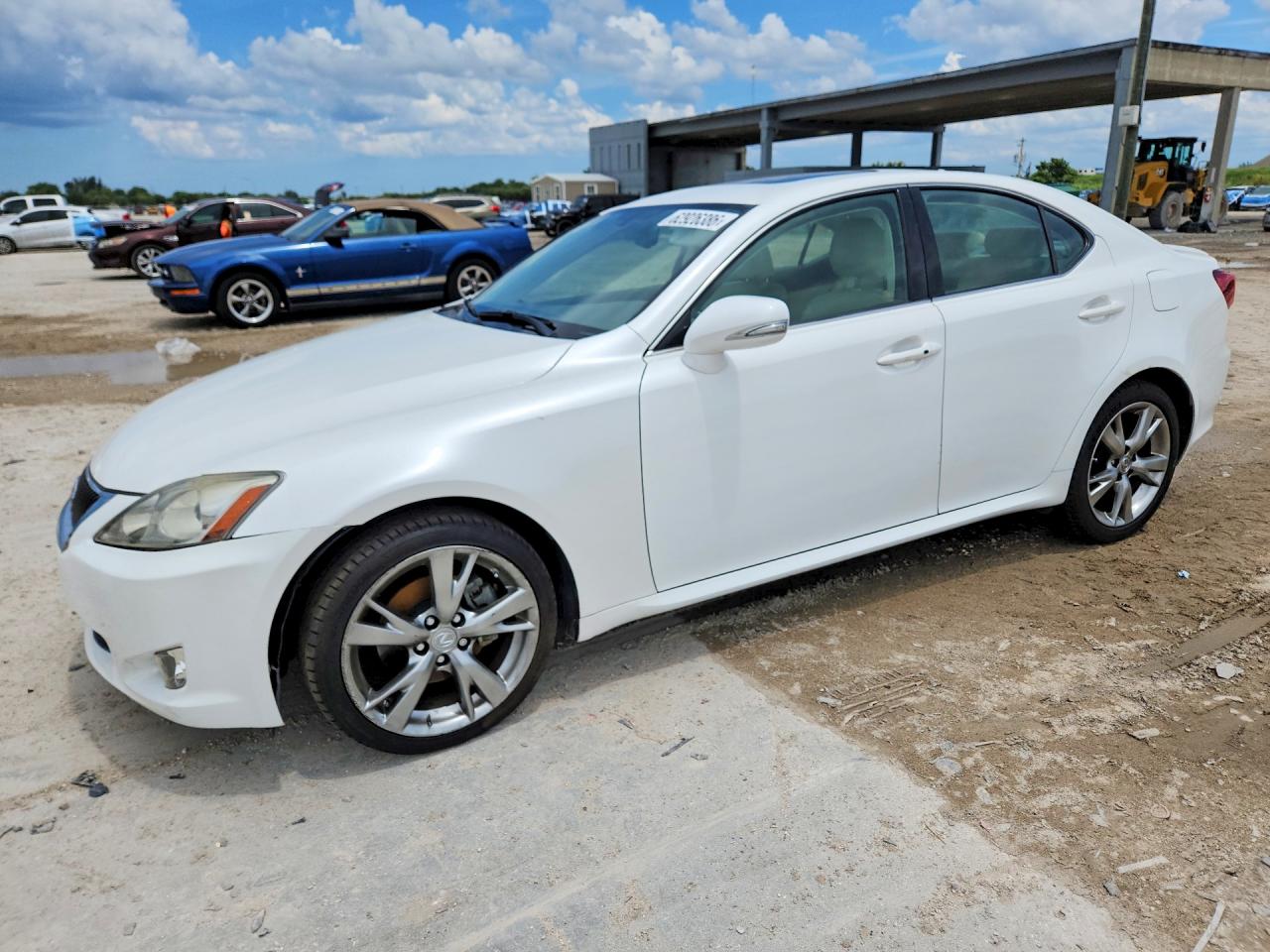 JTHBK262292089738 · 2009 LEXUS IS 250
