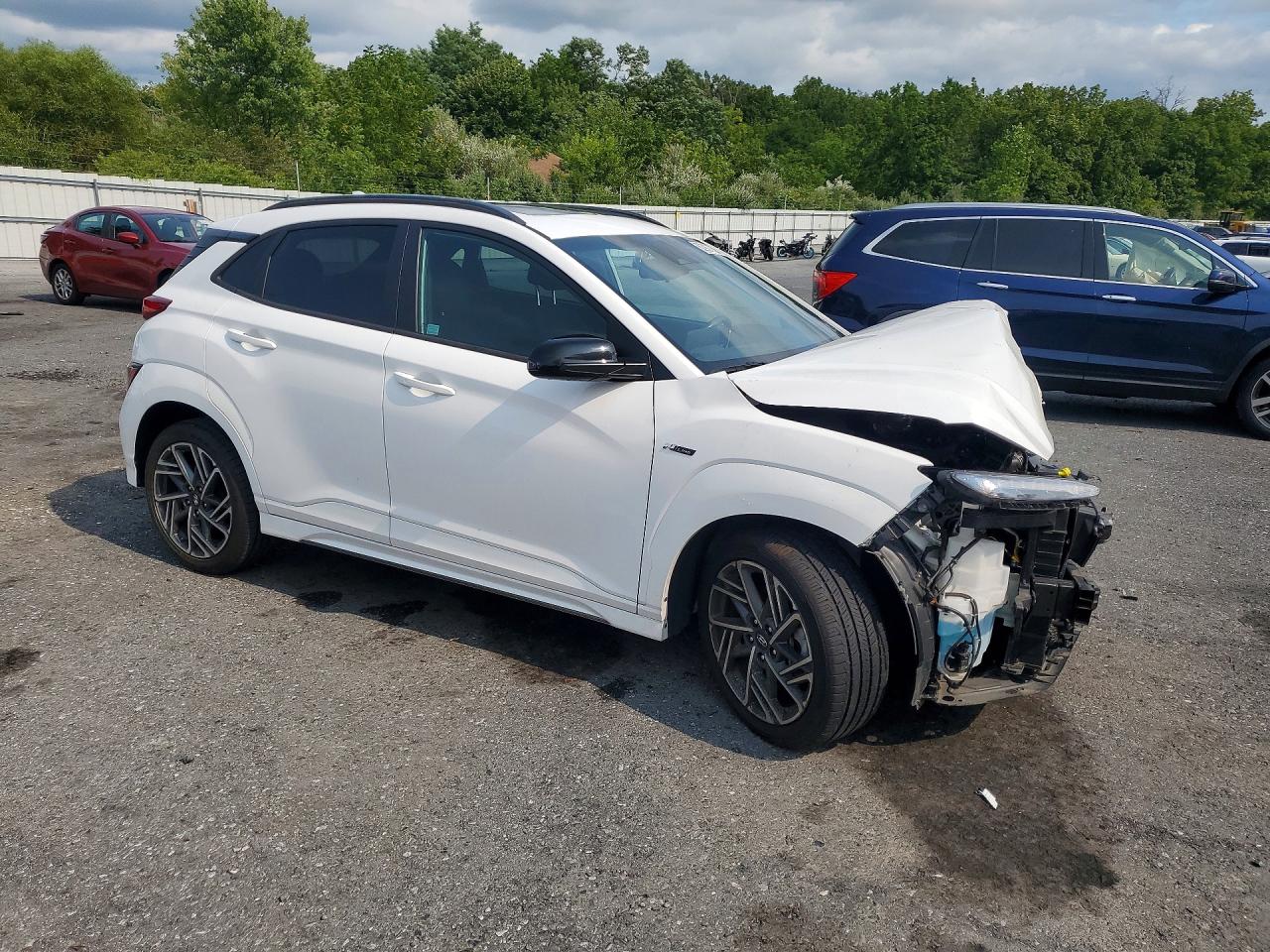 KM8K3CA3XPU979695 · 2023 HYUNDAI KONA · 4/13