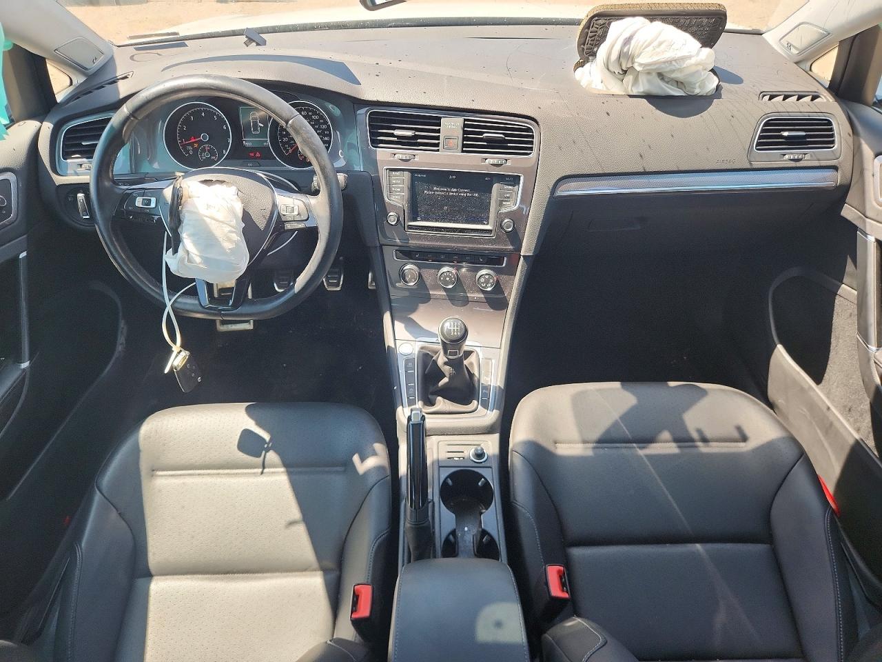 3VWM17AUXHM544312 · 2017 VOLKSWAGEN GOLF ALLTRACK · 8/12