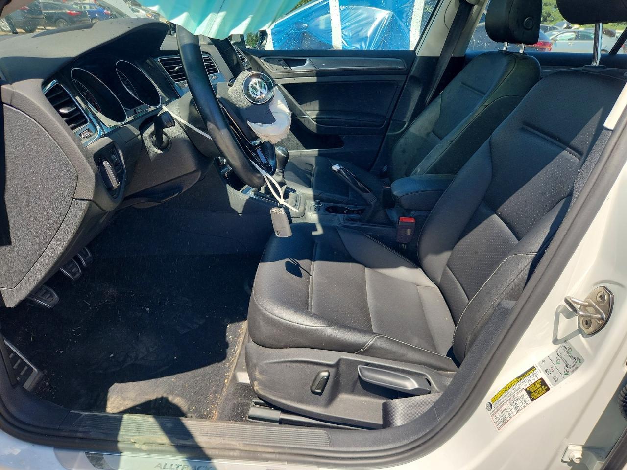 3VWM17AUXHM544312 · 2017 VOLKSWAGEN GOLF ALLTRACK · 7/12