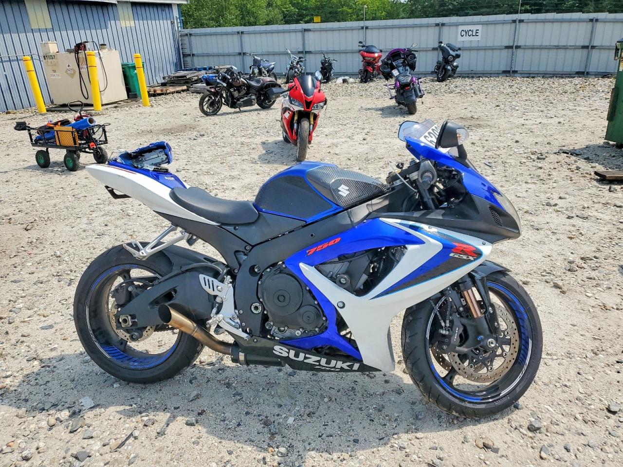 JS1GR7KA972105972 · 2007 SUZUKI GSX-R750