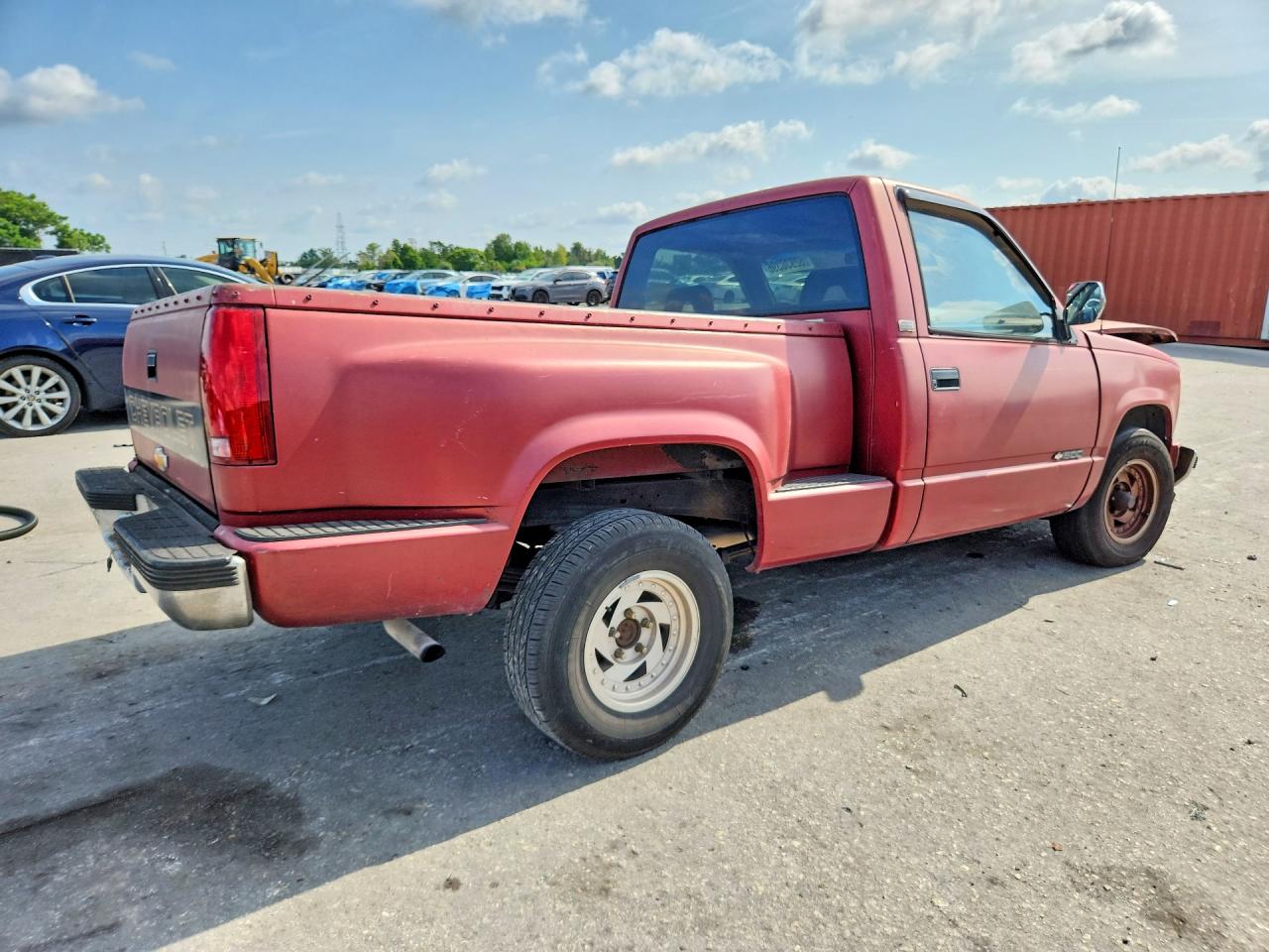 1GCDC14H6NZ142998 · 1992 CHEVROLET GMT-400 · 3/12