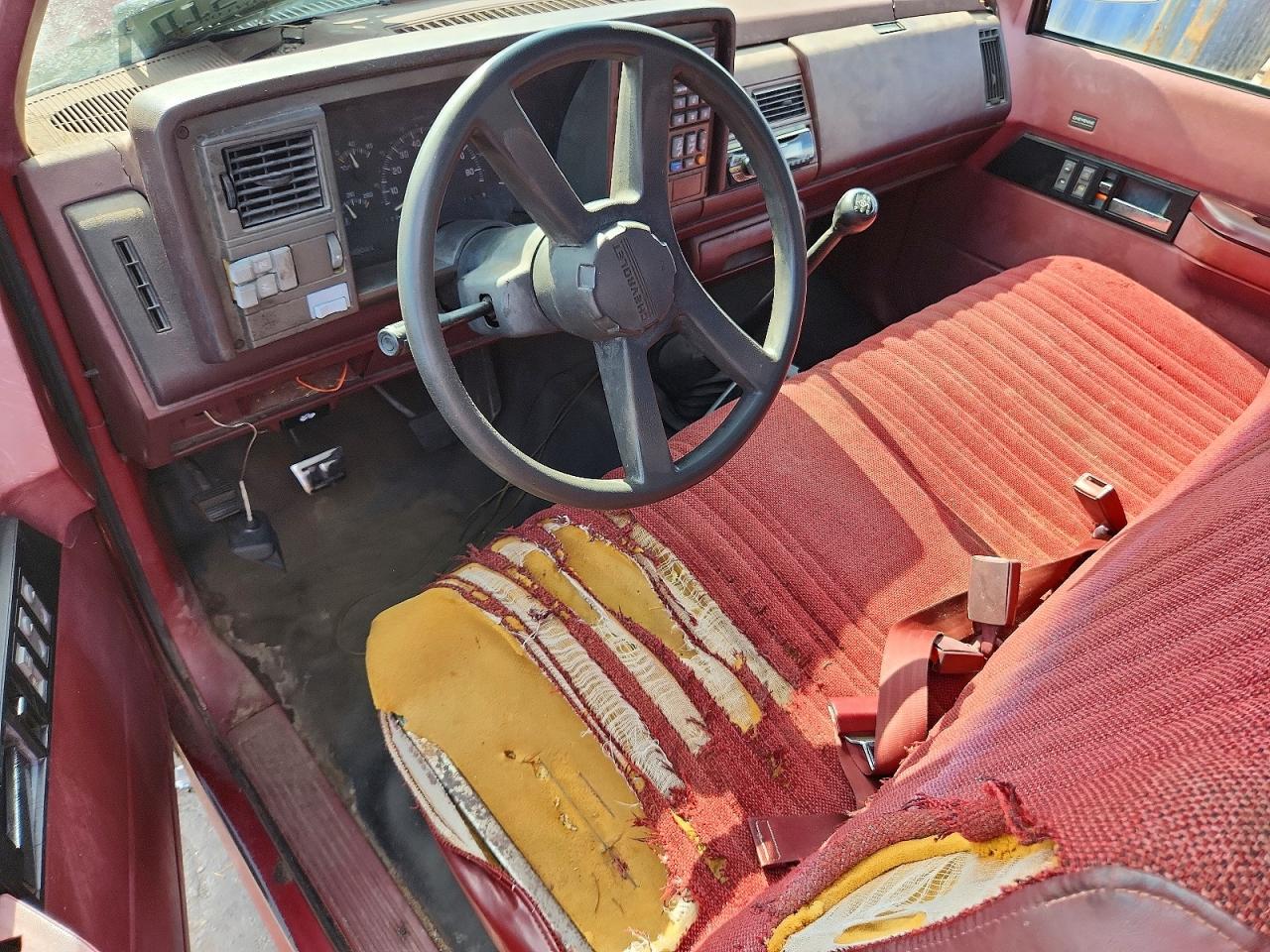 1GCDC14H6NZ142998 · 1992 CHEVROLET GMT-400 · 8/12