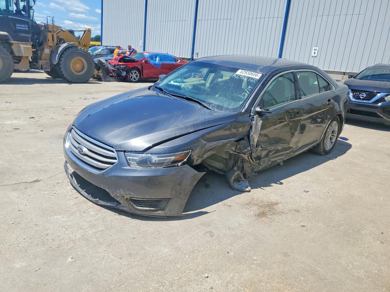 2016 FORD TAURUS