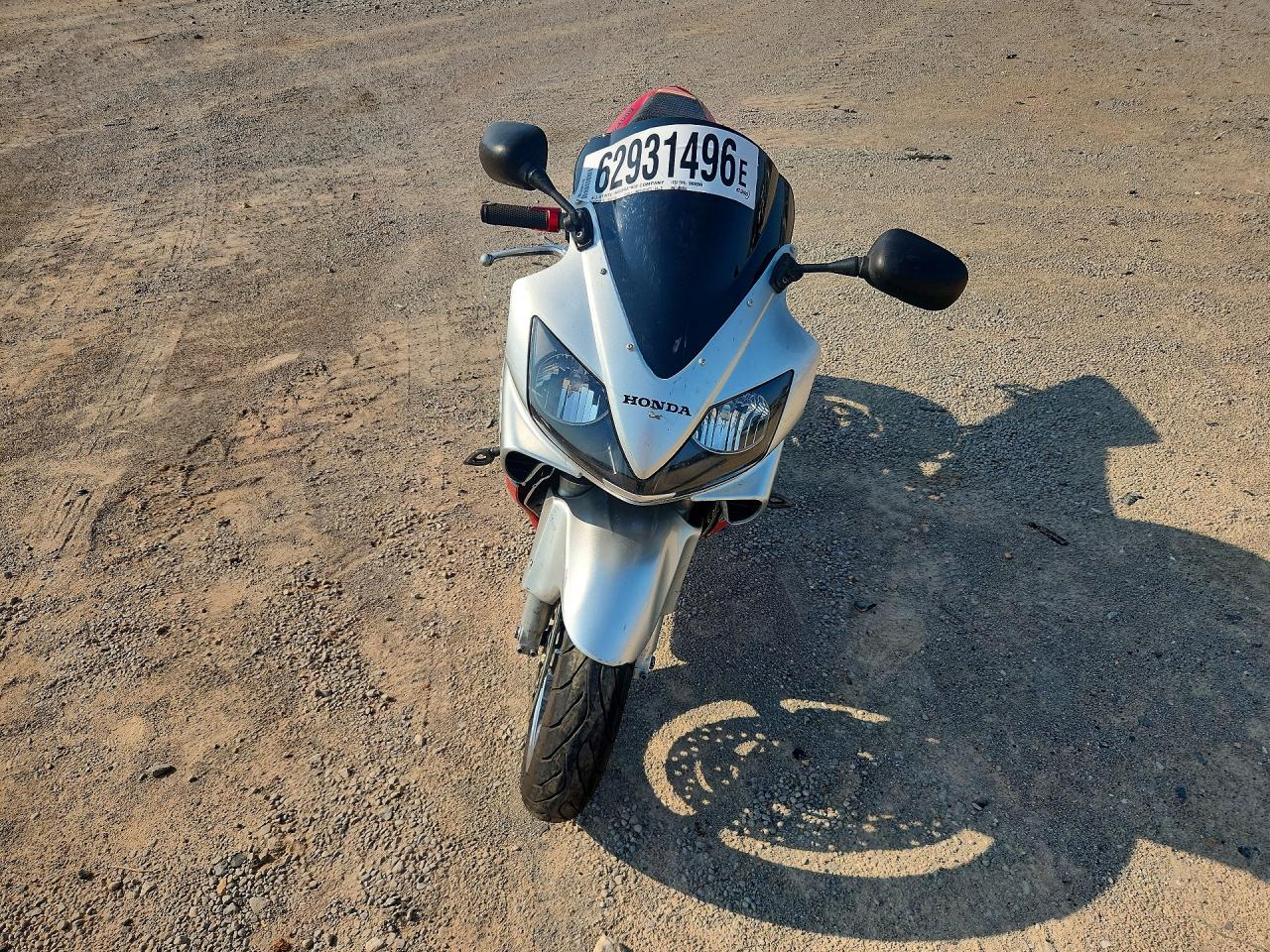 JH2PC35073M400853 · 2003 HONDA CBR600 · 2/9