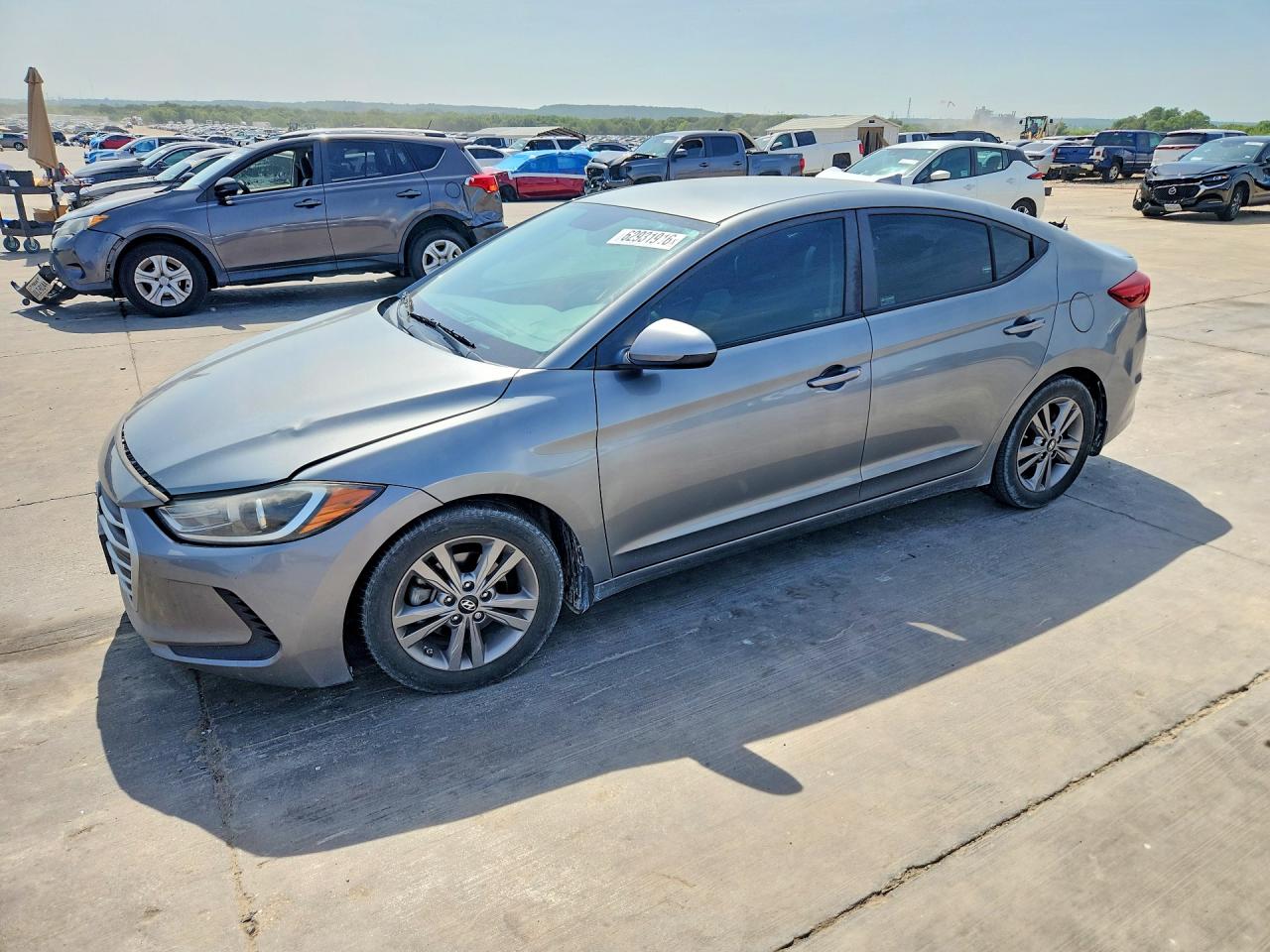KMHD84LF0JU477745 · 2018 HYUNDAI ELANTRA