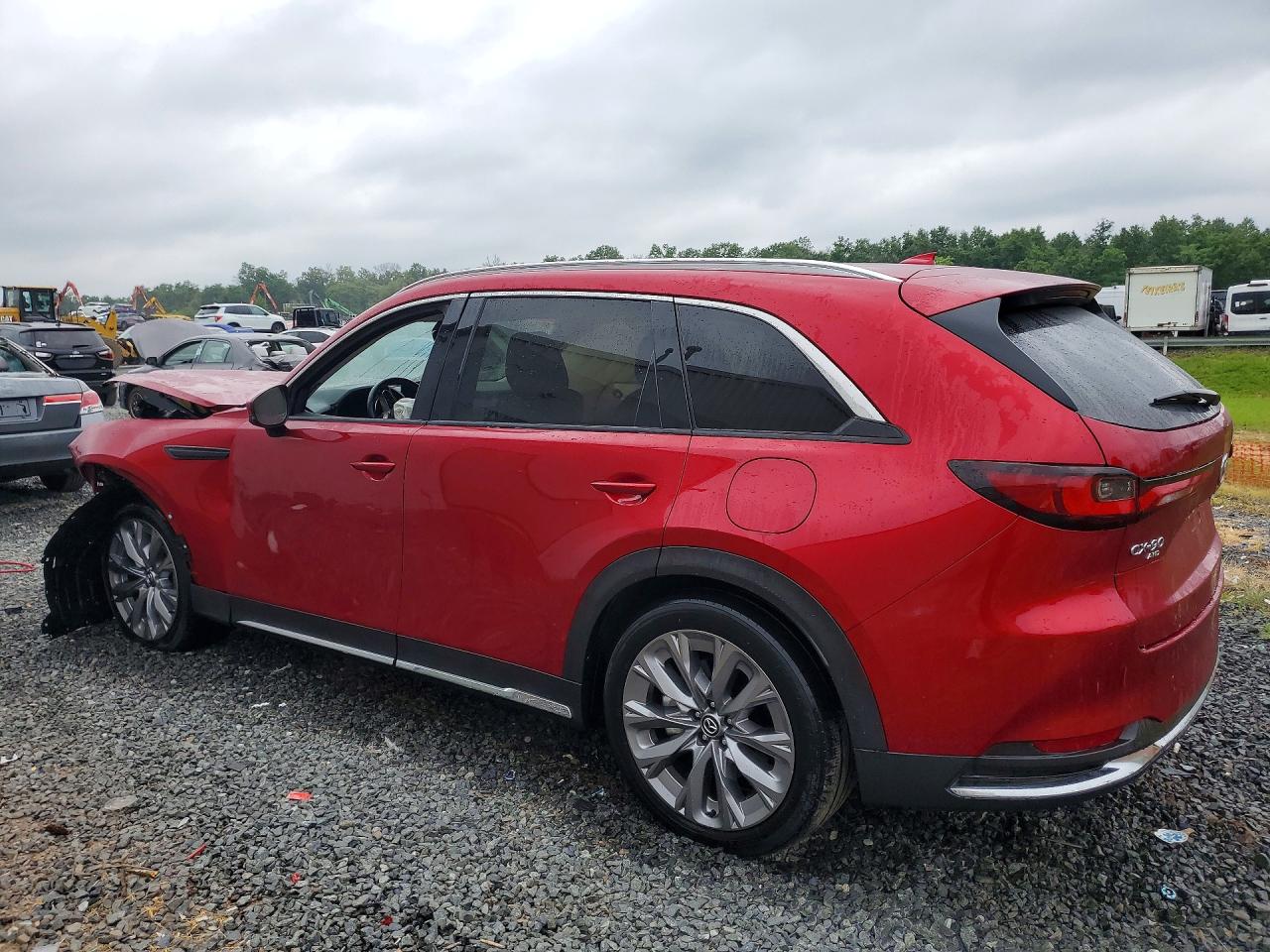 JM3KKDHD2R1110225 · 2024 MAZDA CX-90 · 2/13