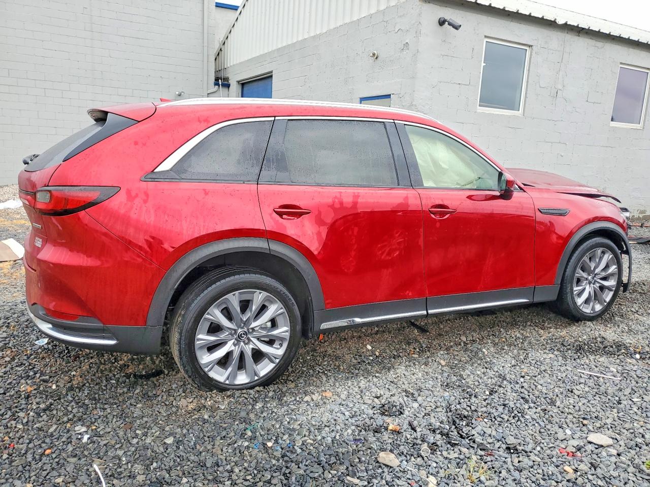 JM3KKDHD2R1110225 · 2024 MAZDA CX-90 · 3/13