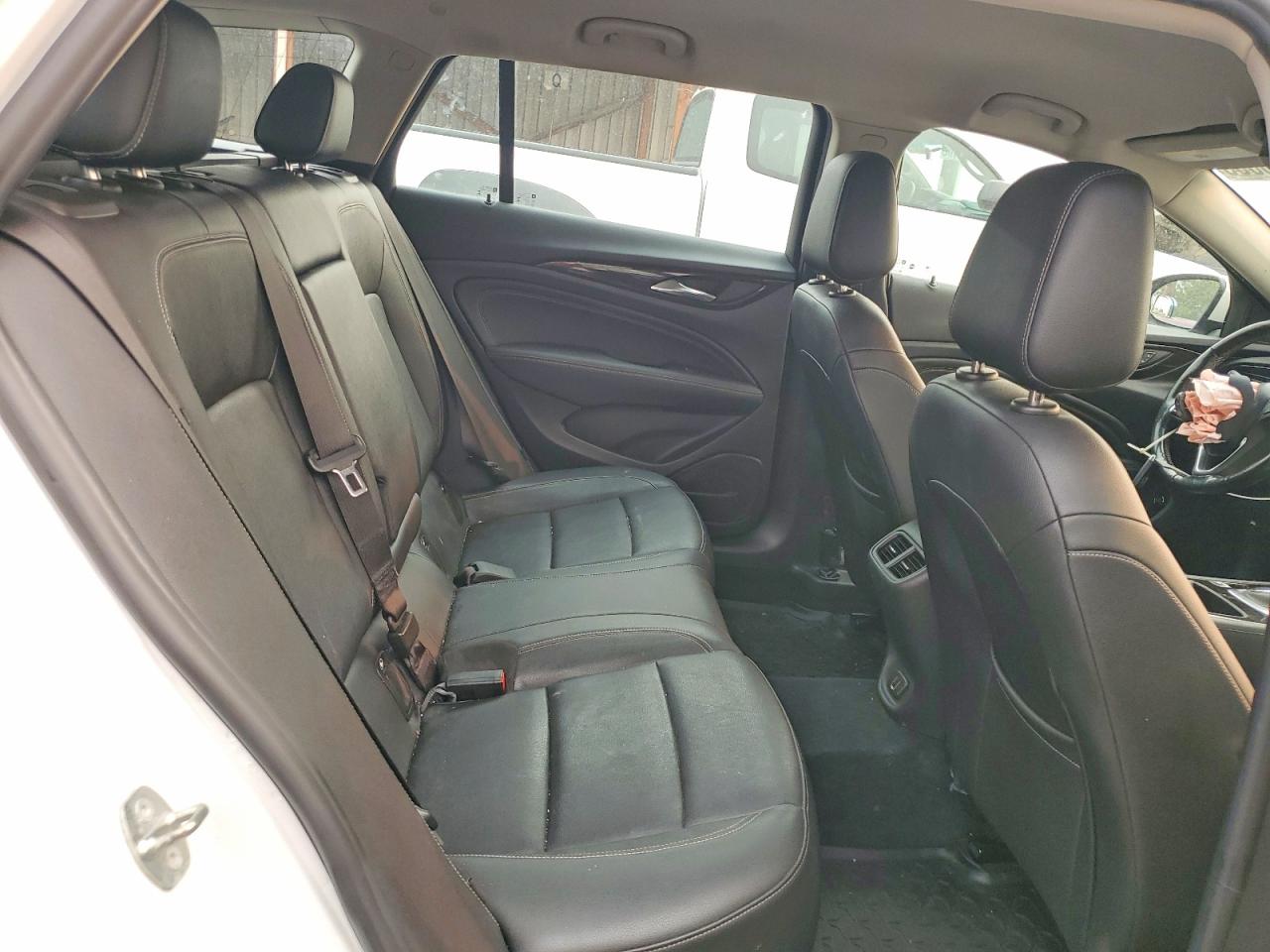W04GV8SX9J1151496 · 2018 BUICK REGAL TOURX · 10/12