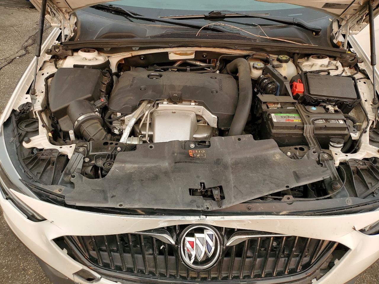 W04GV8SX9J1151496 · 2018 BUICK REGAL TOURX · 11/12