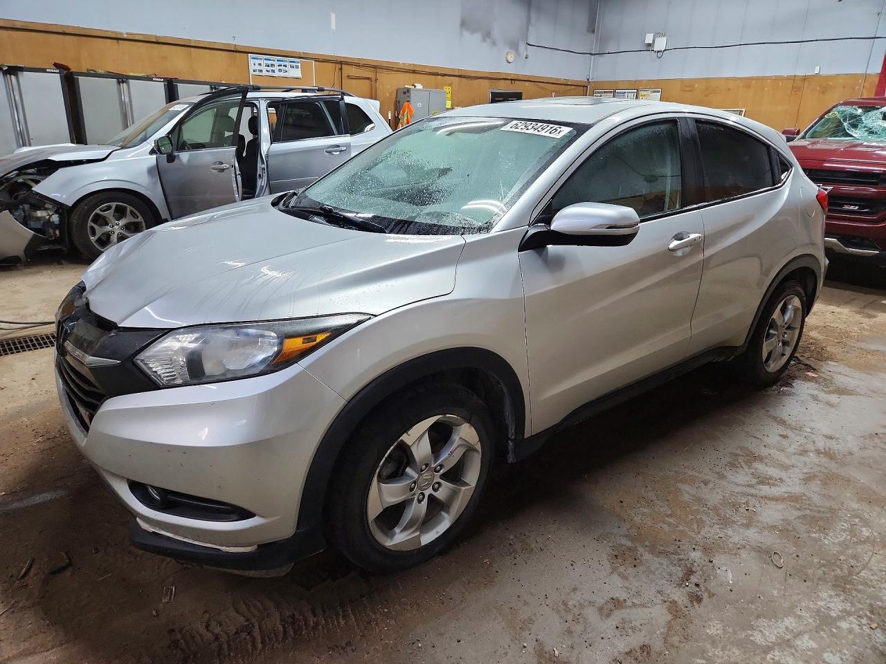3CZRU6H58GM714068 · 2016 HONDA HR-V