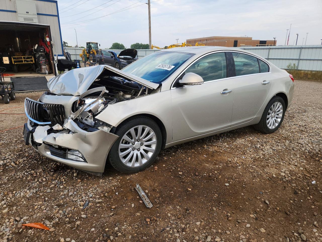 2G4GS5EV4D9175322 · 2013 BUICK REGAL