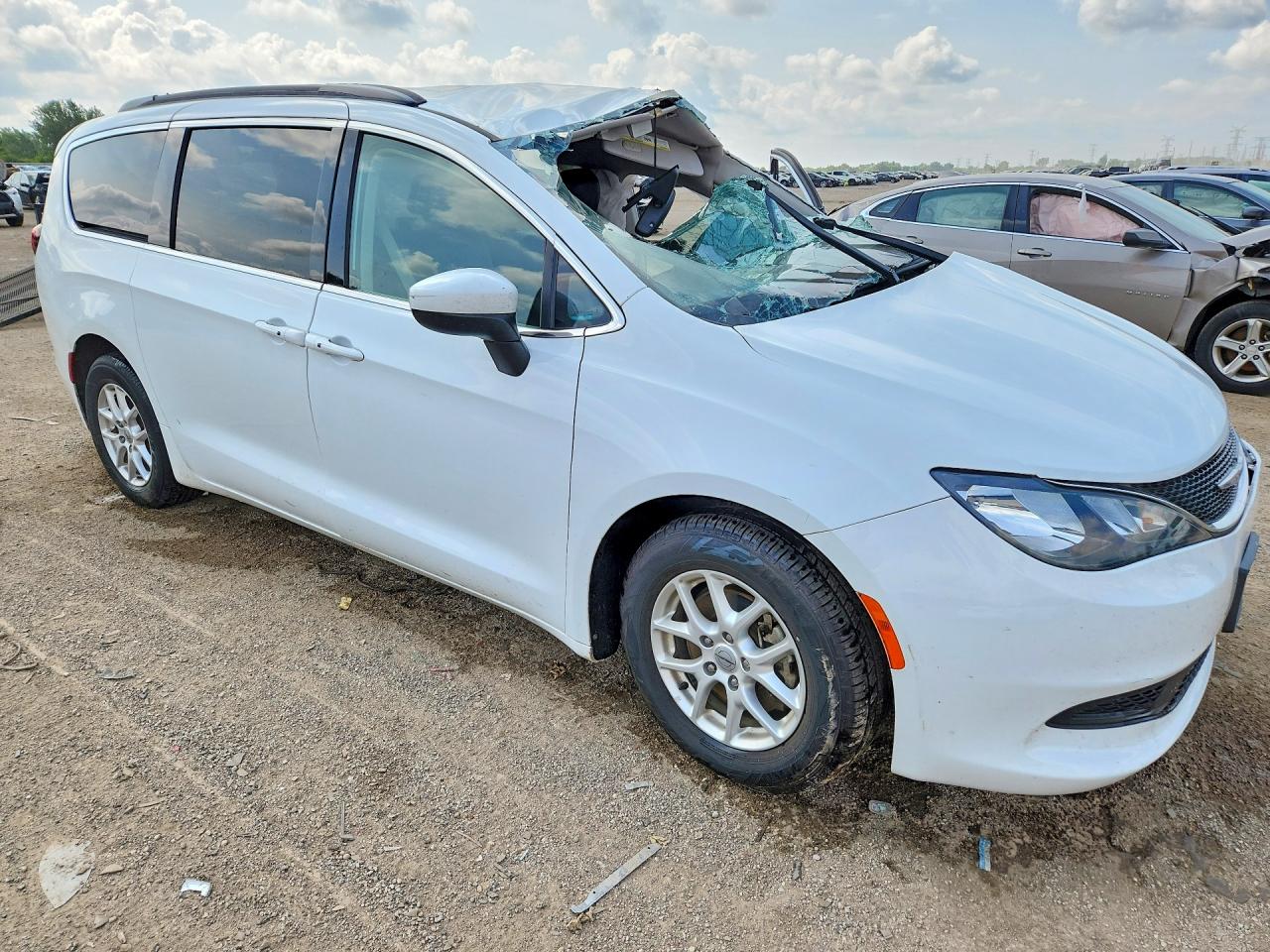 2C4RC1DG7MR504505 · 2021 CHRYSLER VOYAGER · 4/13
