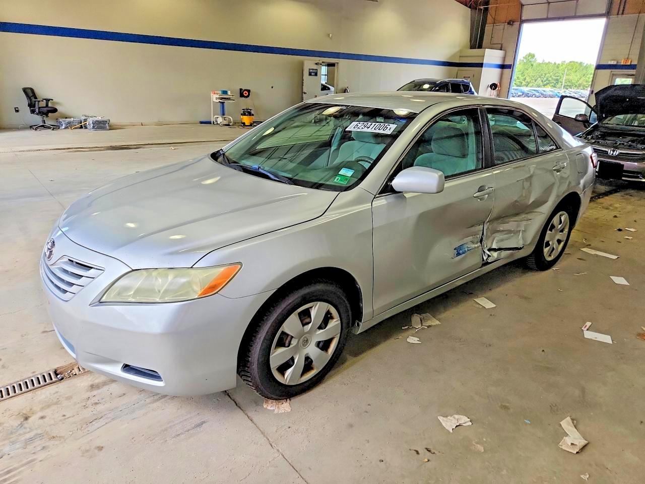 4T1BE46K79U900888 · 2009 TOYOTA CAMRY