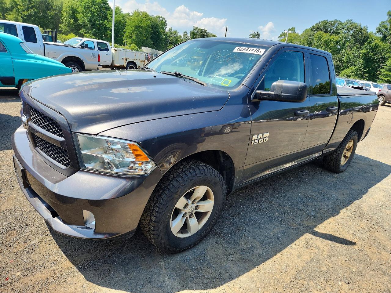 1C6RR7FG2JS137321 · 2018 RAM 1500