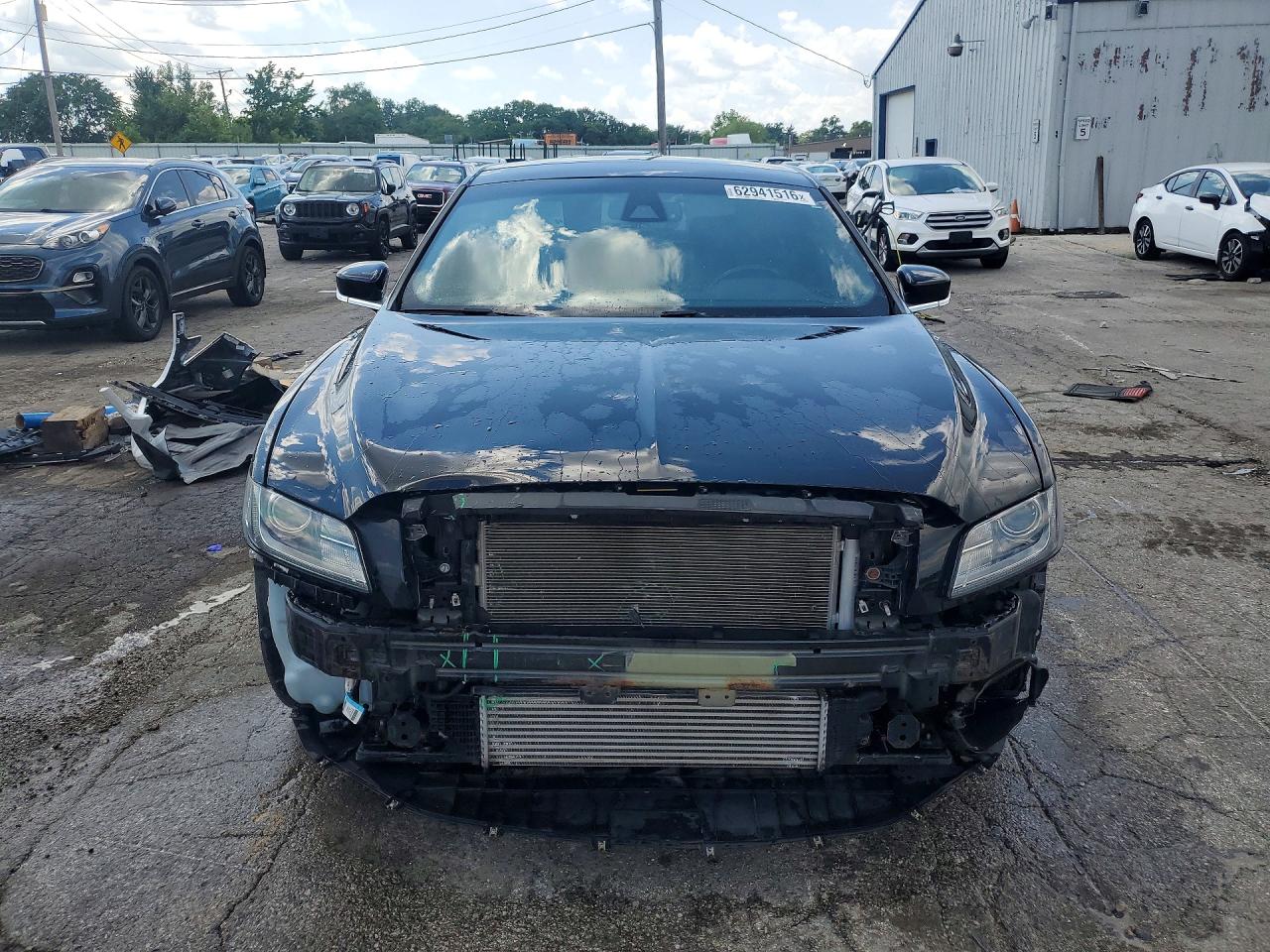 1LN6L9NC7H5605555 · 2017 LINCOLN CONTINENTAL · 5/12