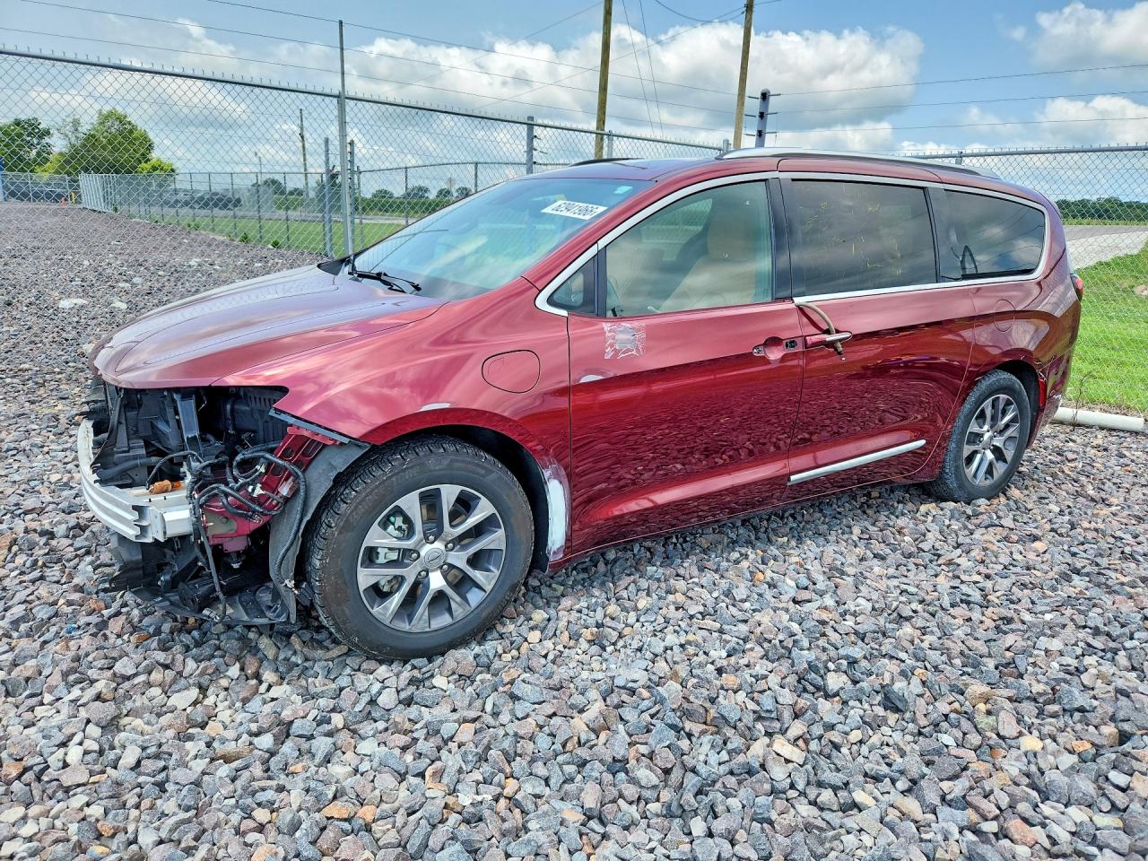 2C4RC1N72MR548426 · 2021 CHRYSLER PACIFICA