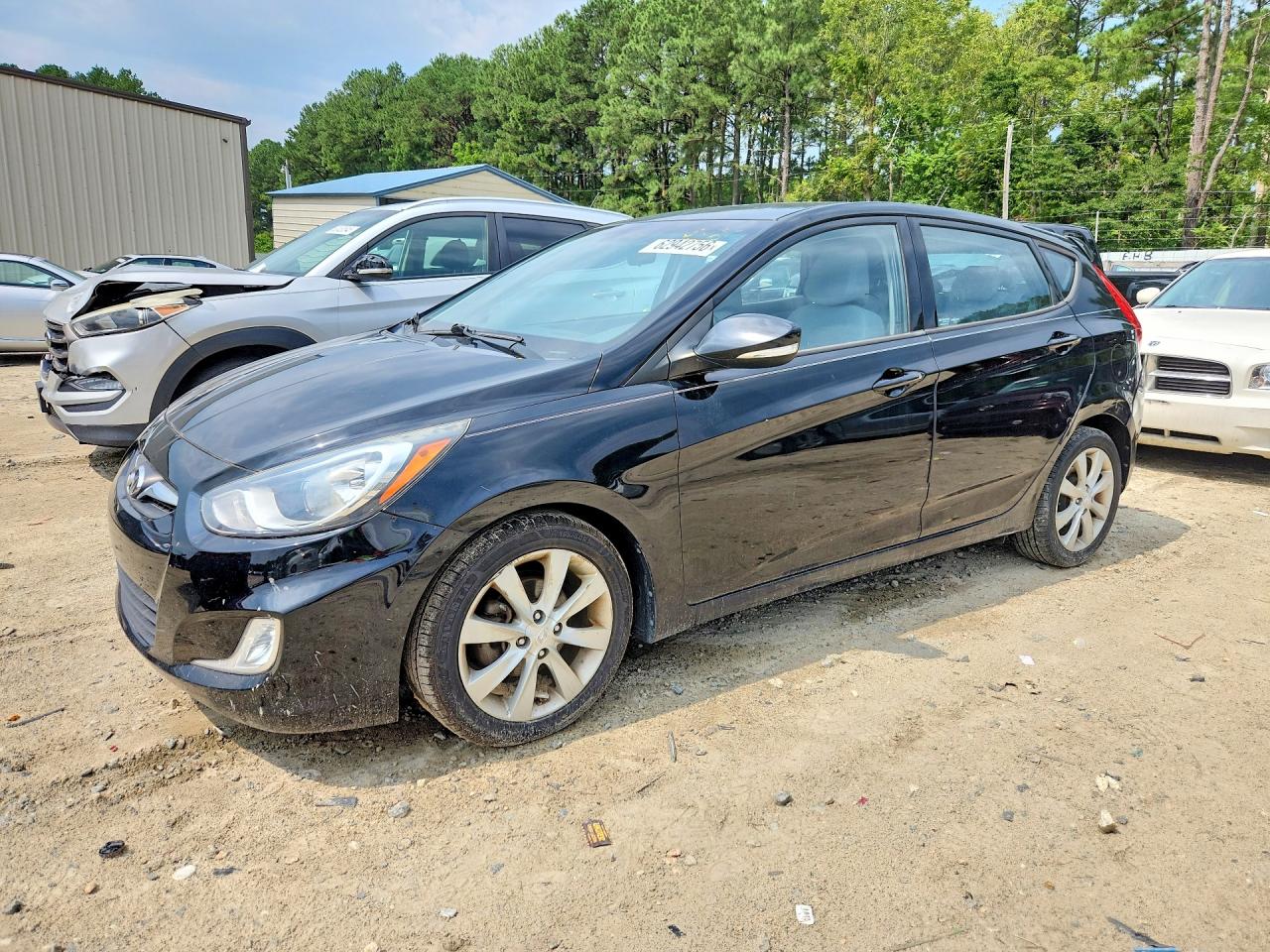 KMHCU5AE9DU133827 · 2013 HYUNDAI ACCENT
