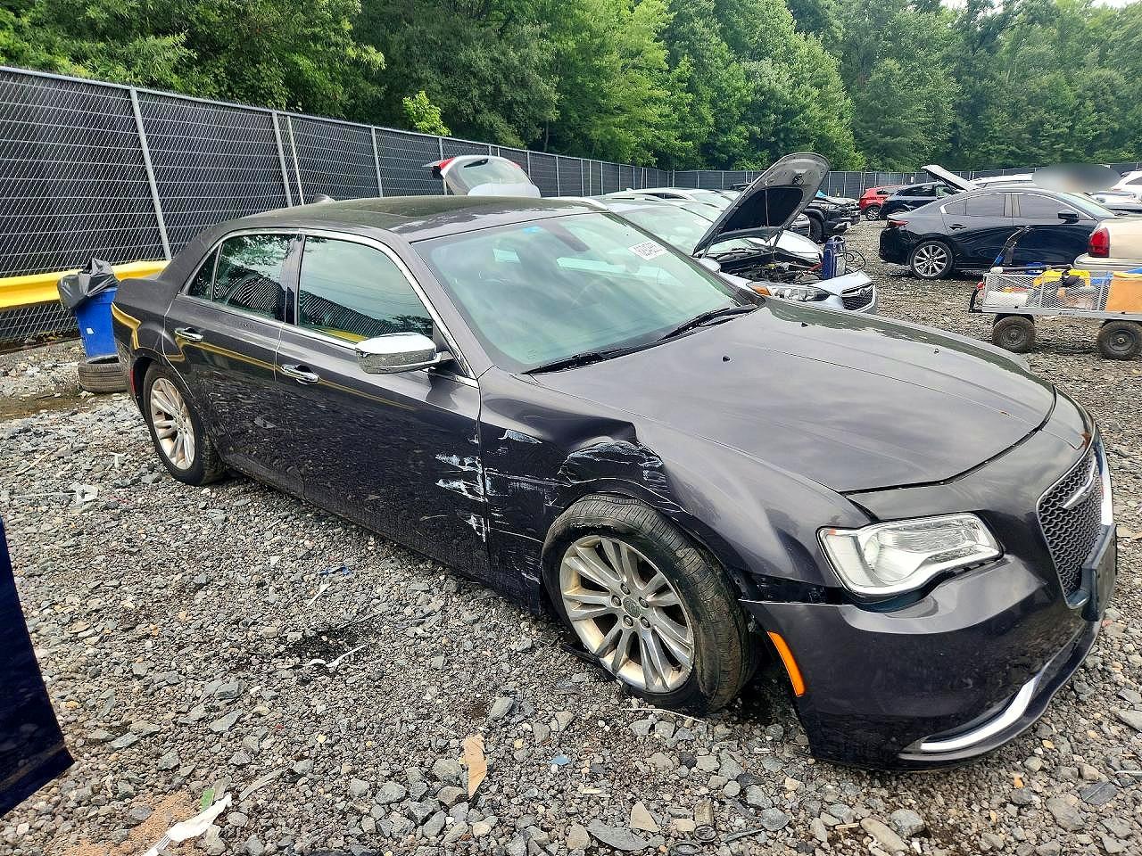 2C3CCAEG2GH181757 · 2016 CHRYSLER 300C · 4/12