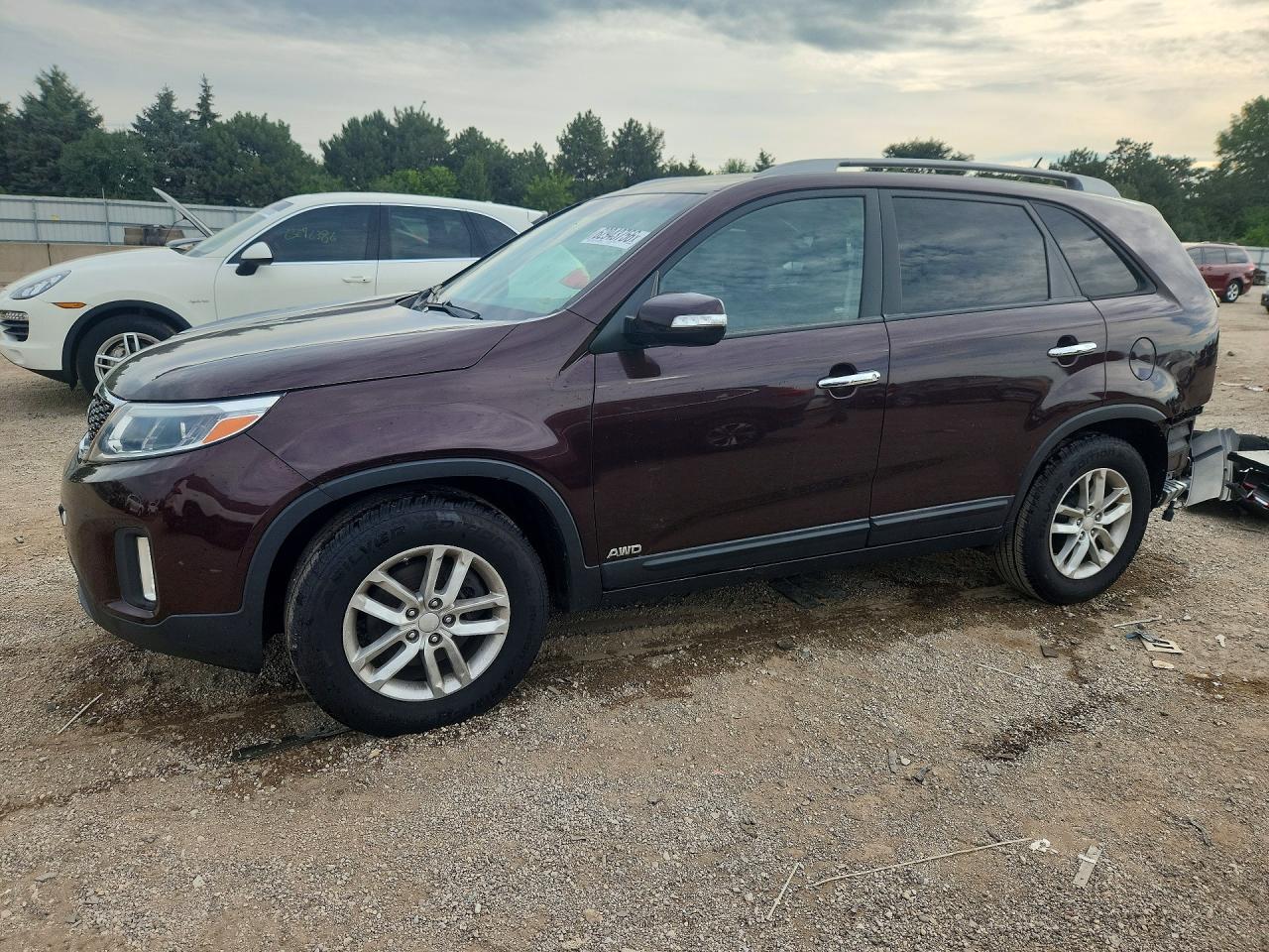 5XYKTCA6XFG594037 · 2015 KIA SORENTO