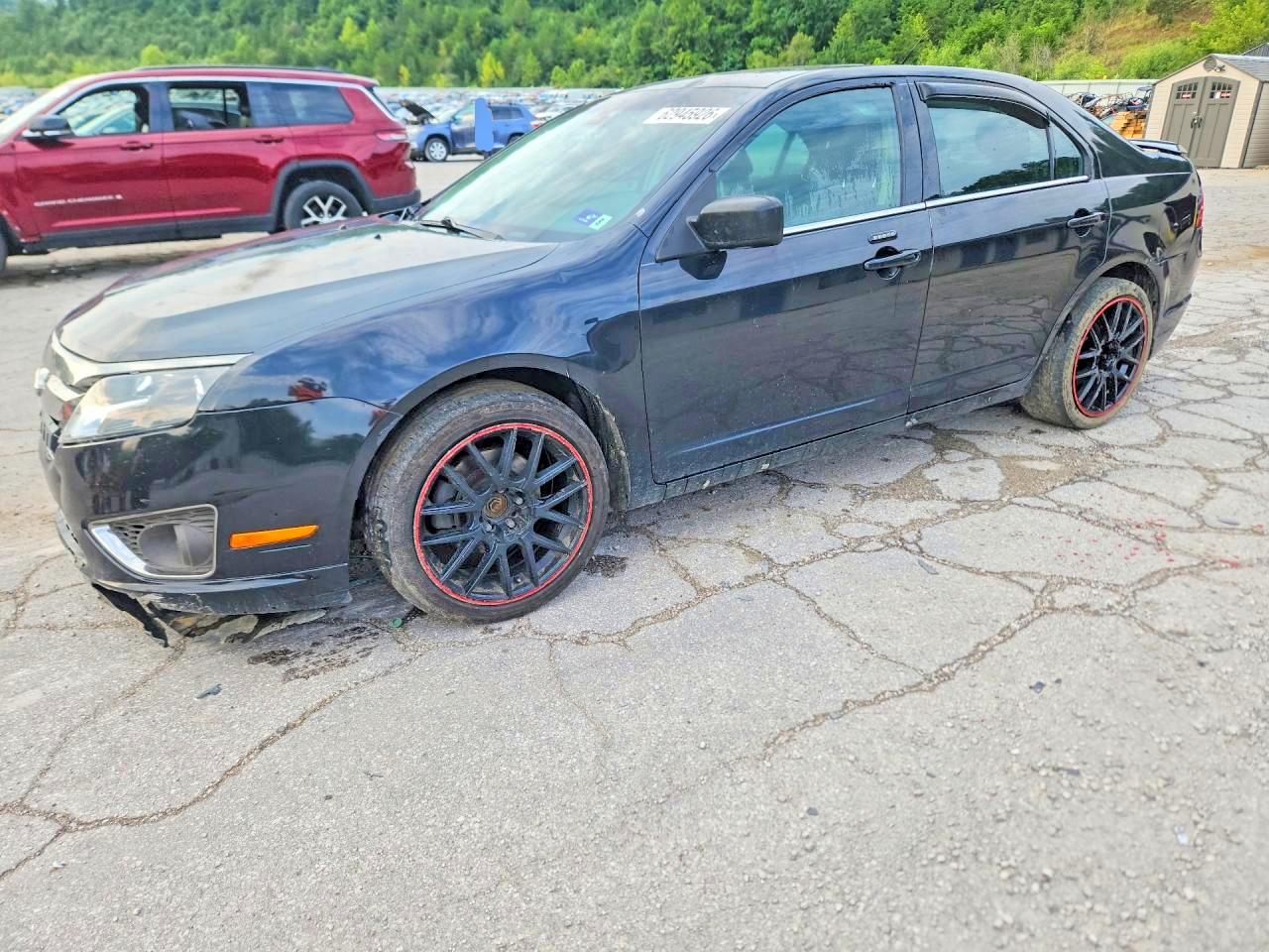 3FAHP0DC4BR195760 · 2011 FORD FUSION