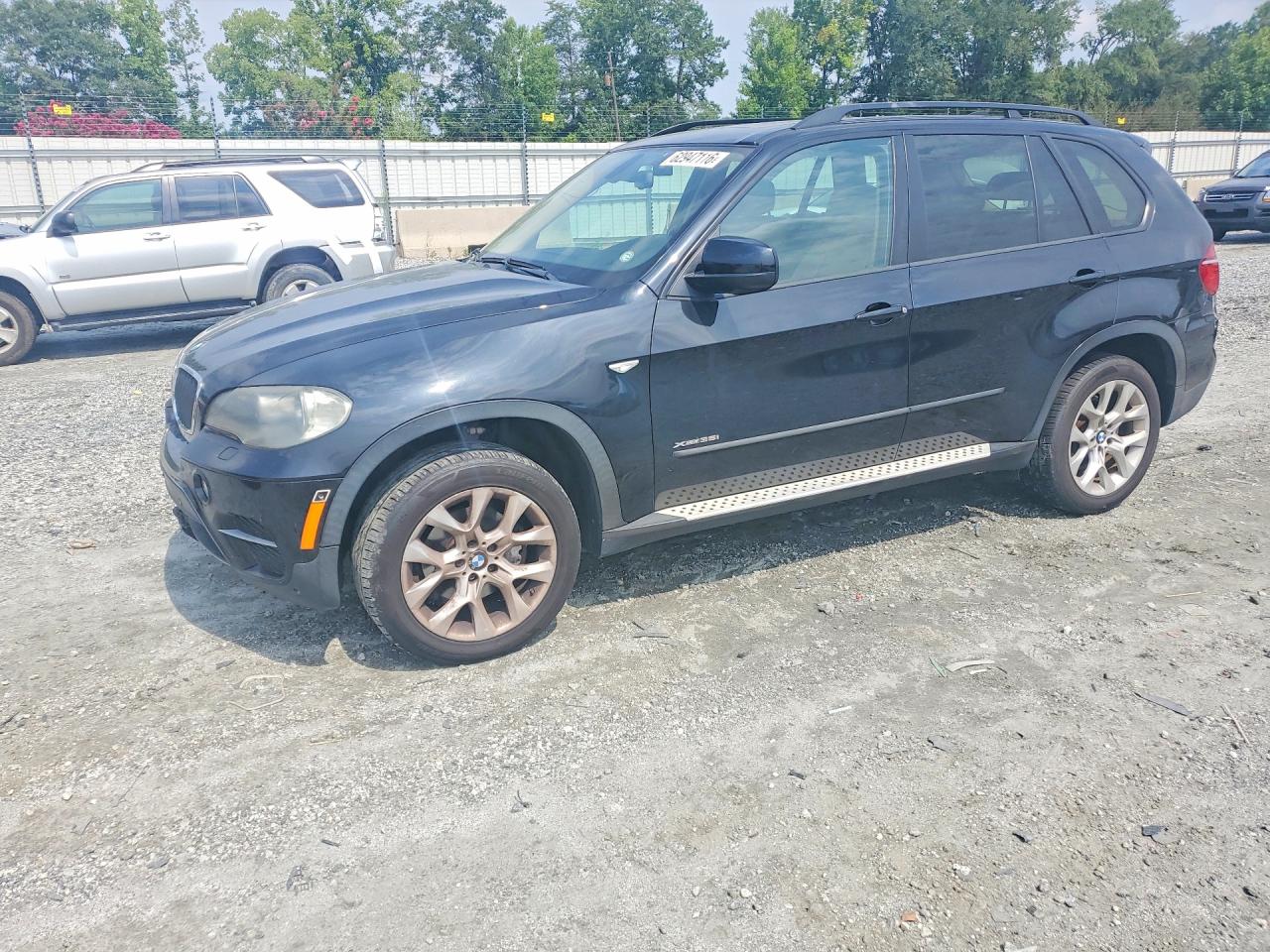 5UXZV4C51BL413116 · 2011 BMW X5