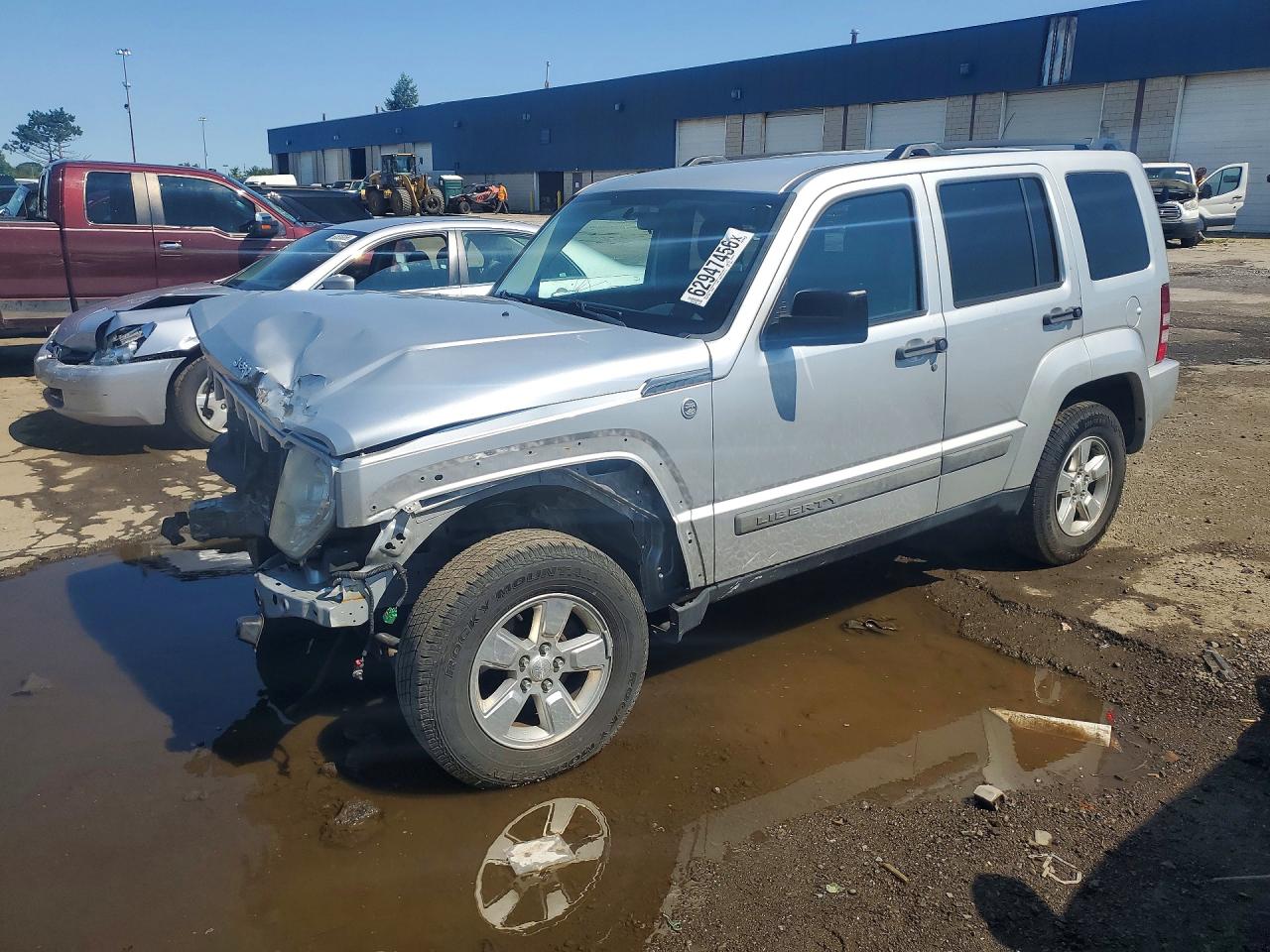 1C4PJMAKXCW138567 · 2012 JEEP LIBERTY