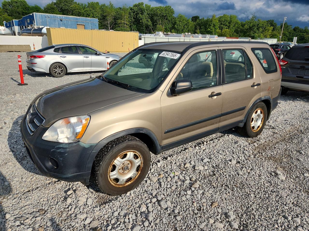 JHLRD68505C004749 · 2005 HONDA CR-V