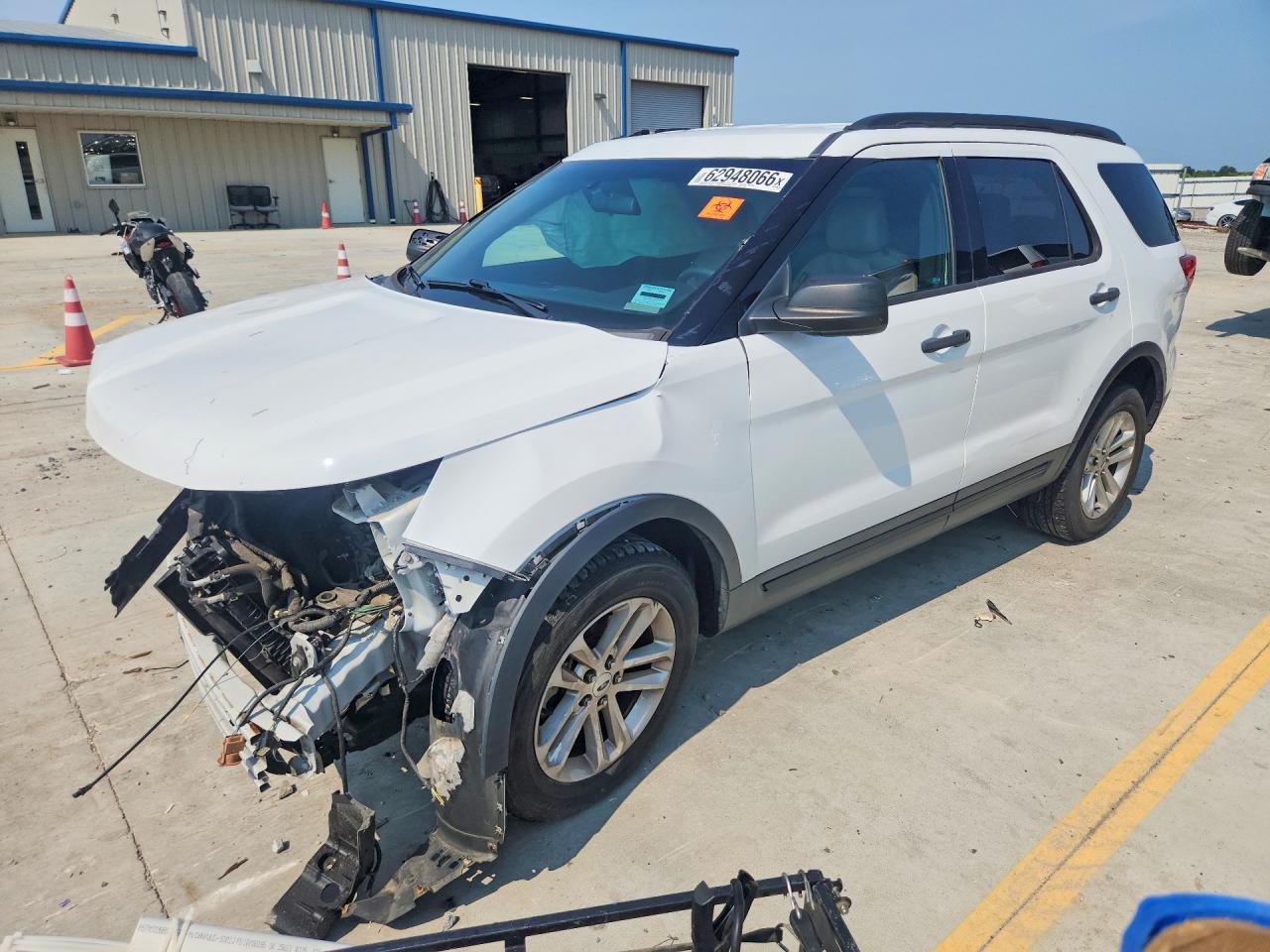 1FM5K7B87GGA12476 · 2016 FORD EXPLORER