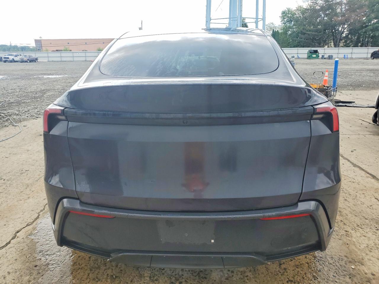 7SAYGDED7TA598711 · 2026 TESLA MODEL Y · 6/12