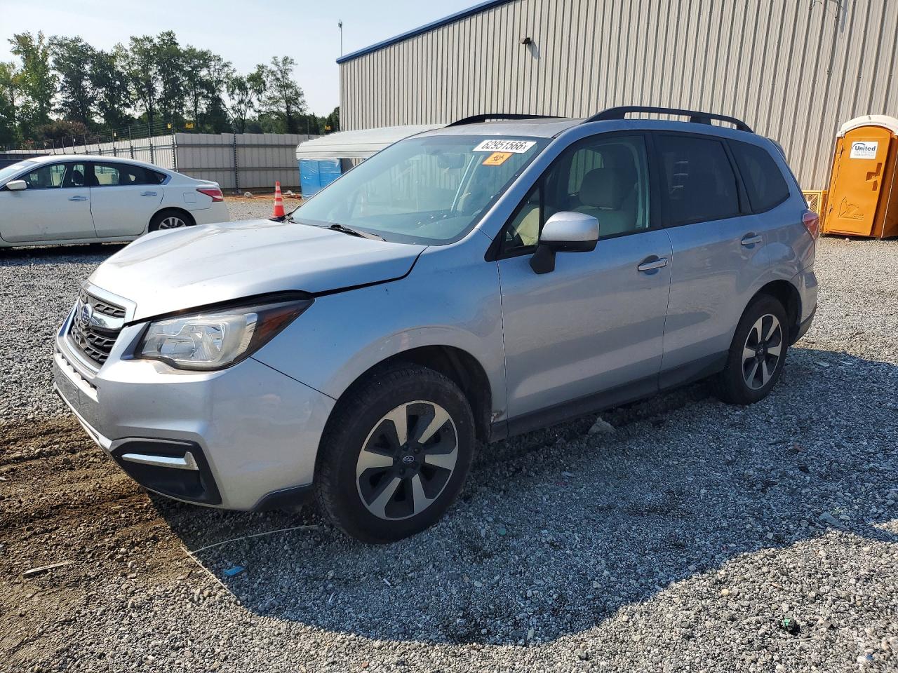 JF2SJAGC1HH503563 · 2017 SUBARU FORESTER