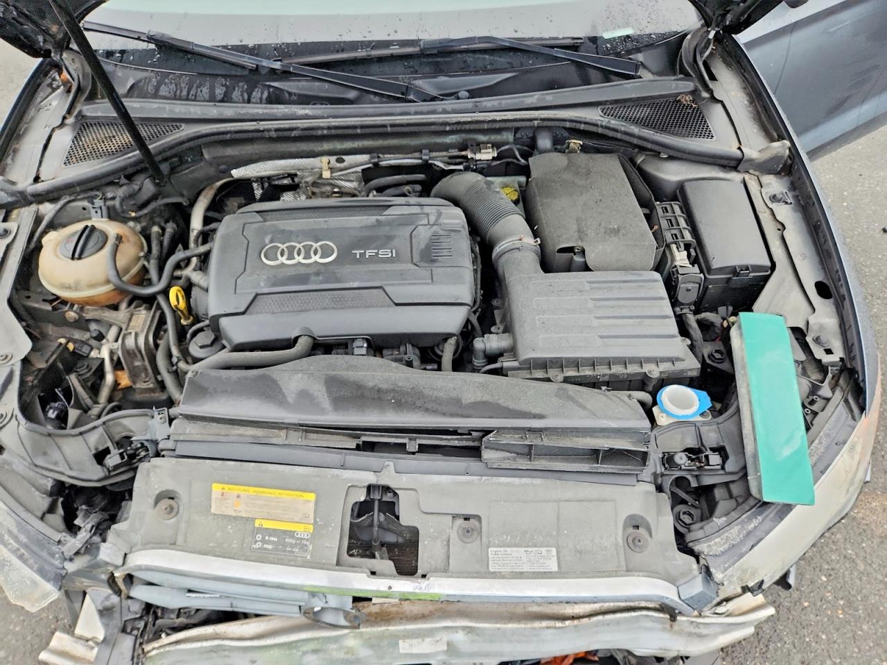 WAUBFGFF3F1090286 · 2015 AUDI A3 · 11/13